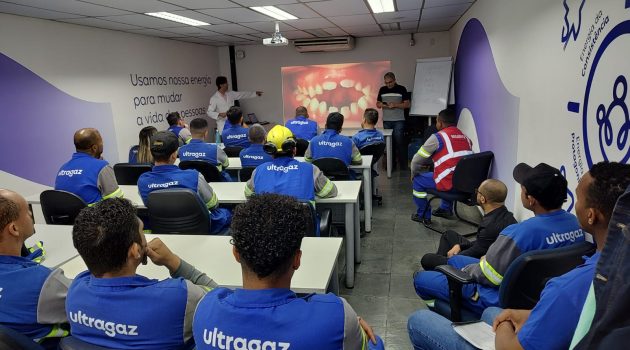 SIPETROL-SP leva ação de saúde bucal aos trabalhadores da Cia. Ultragaz Barueri